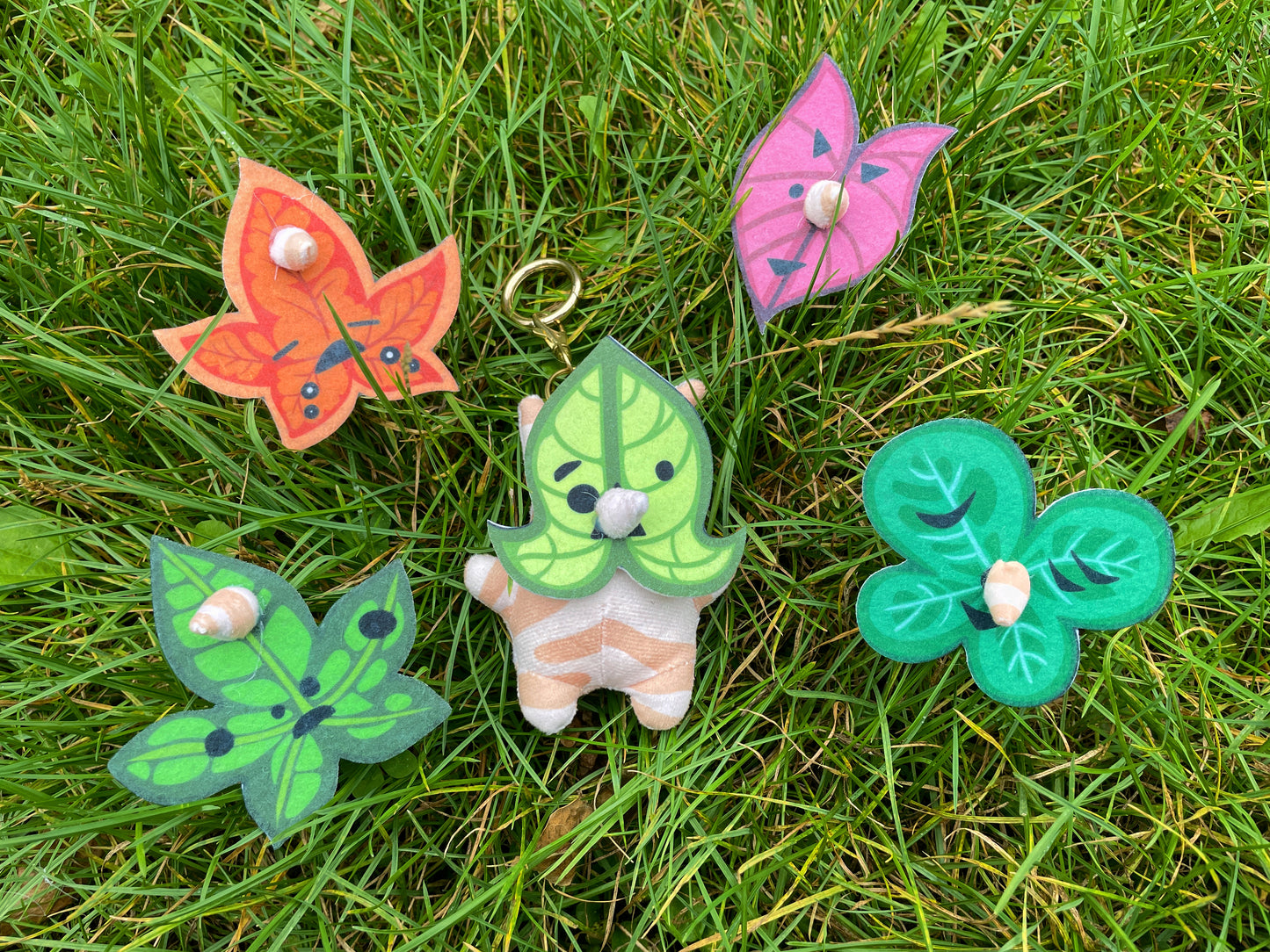 《The Legend of Zelda》 - Korok Plush Keychain (Sound-making Toy)